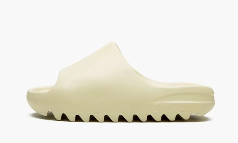 Yeezys Slide Bone