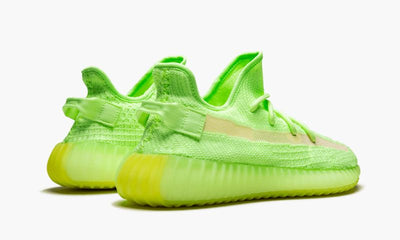 Yeezys Boost 350 V2 Glow in the Dark