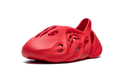 Yeezys FOAM RUNNER Vermillion