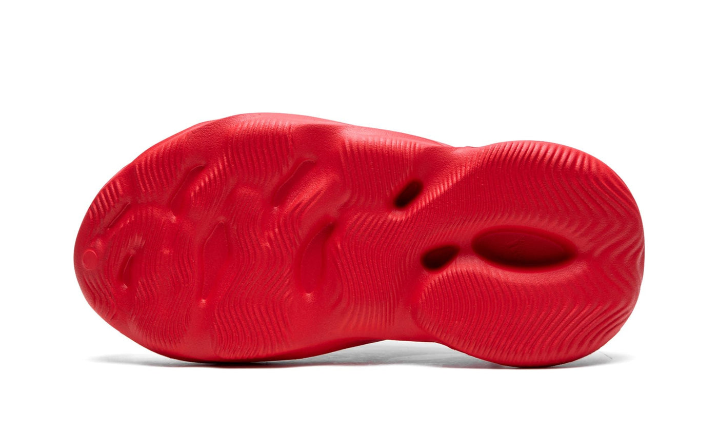 Yeezys FOAM RUNNER Vermillion