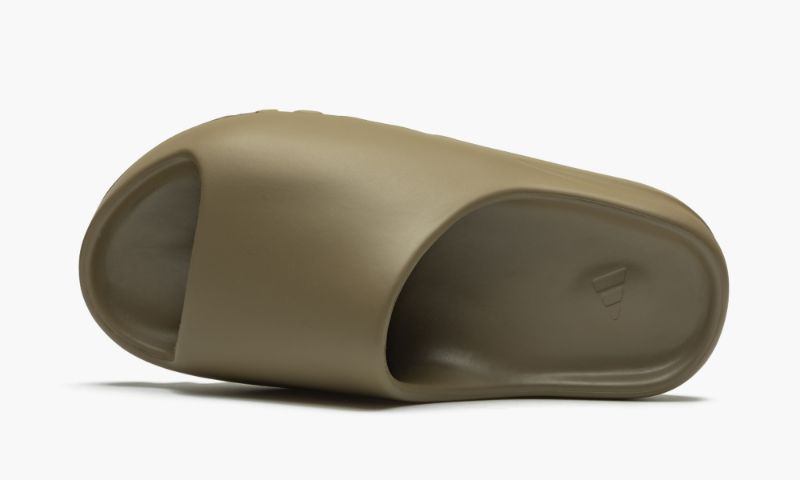 Yeezys Slide Earth Brown