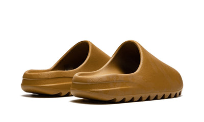 Yeezys SLIDE Ochre